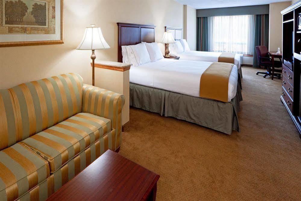 Fairfield Inn & Suites By Marriott Bridgewater Branchburg/Somerville Ngoại thất bức ảnh